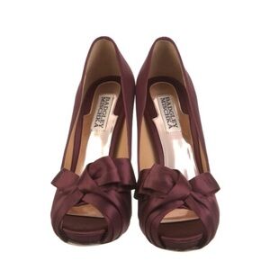Badgley Mischka Women's Satin Bow Peep Toe Heels